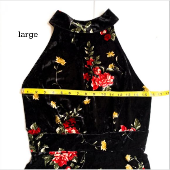black velvet backless romper w/red rose detail - Picture 7 of 9